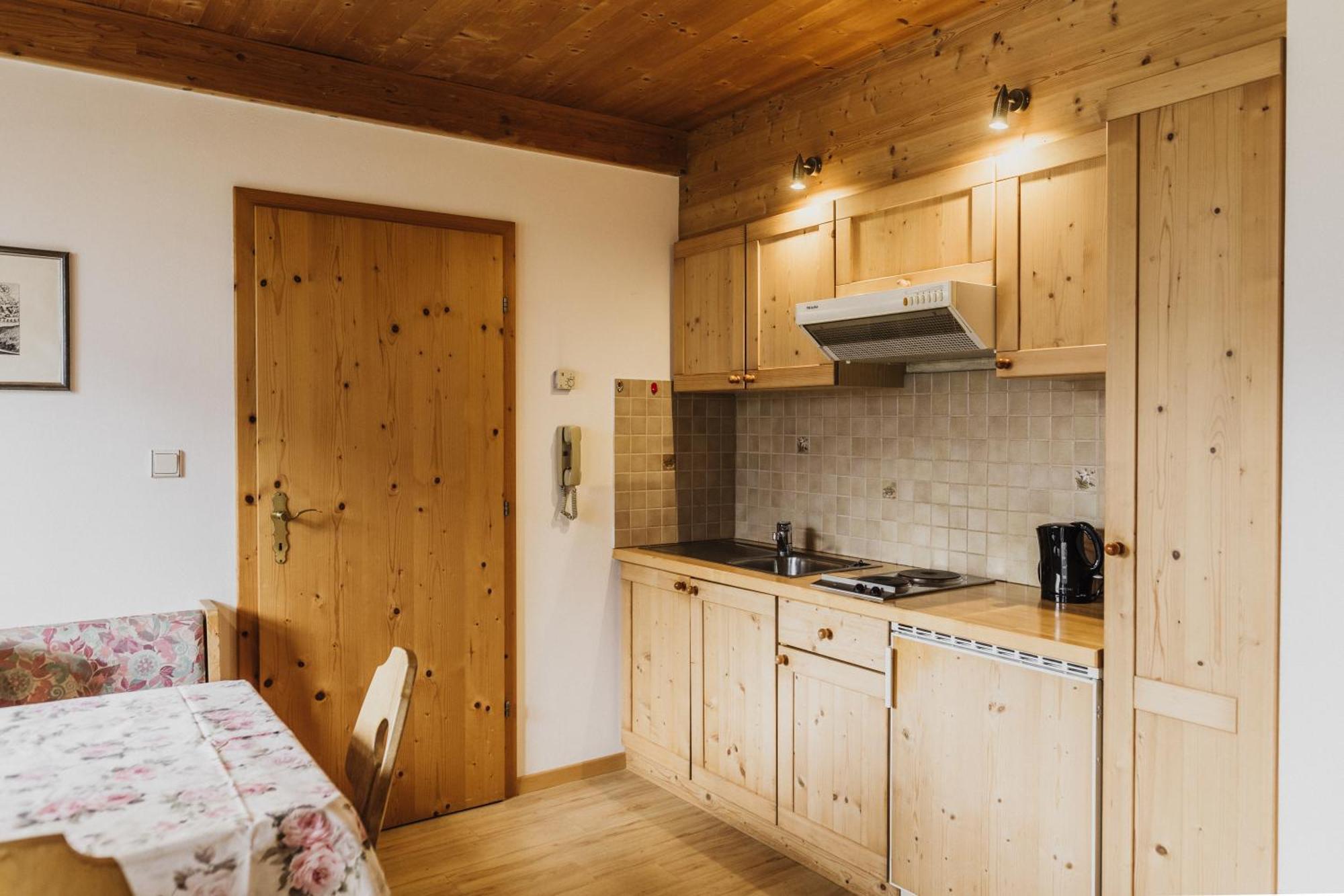 Thalguter - Rooms & Breakfast Lagundo Δωμάτιο φωτογραφία