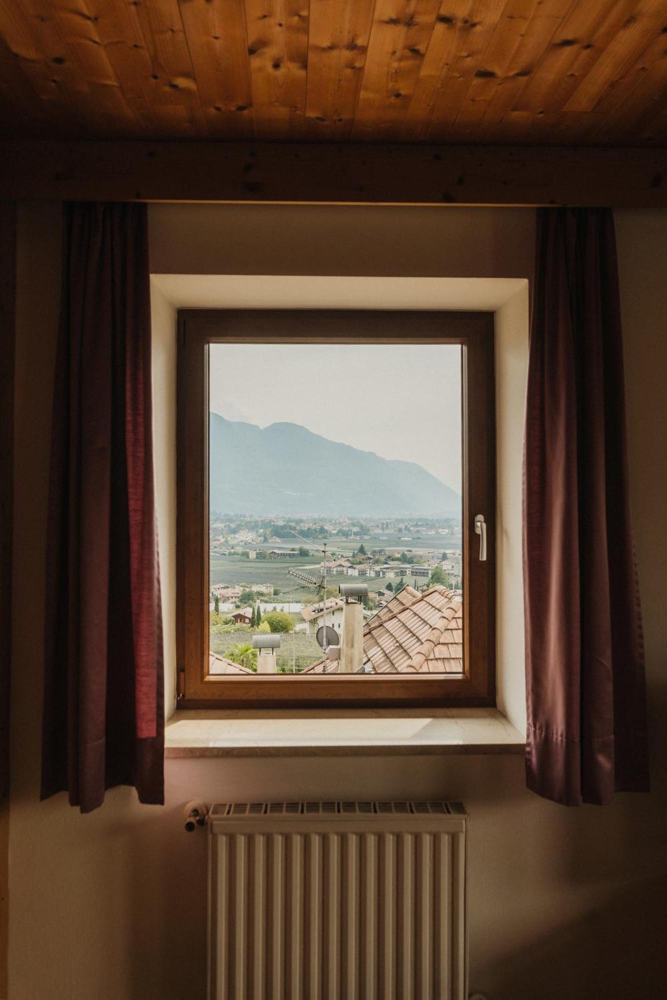 Thalguter - Rooms & Breakfast Lagundo Δωμάτιο φωτογραφία