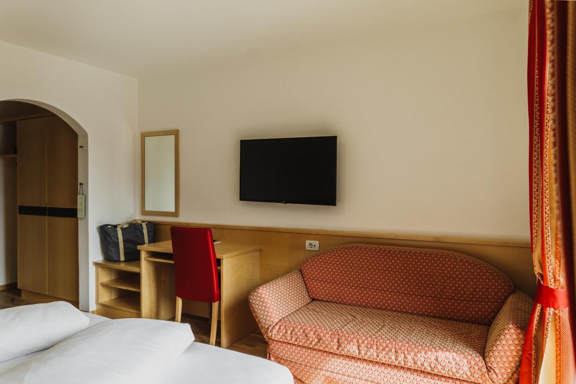 Thalguter - Rooms & Breakfast Lagundo Δωμάτιο φωτογραφία